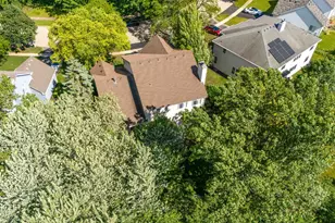 7510 Clarewood Ln, Gurnee, IL 60031 - Photo 37