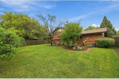 17958 State Line Avenue, Lansing, IL 60438 - Photo 21