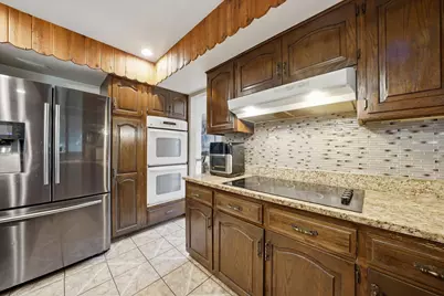 17958 State Line Avenue, Lansing, IL 60438 - Photo 7