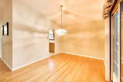 4500 Sundance Court, Hoffman Estates, IL 60192 - Photo 9