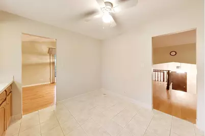 4500 Sundance Court, Hoffman Estates, IL 60192 - Photo 13