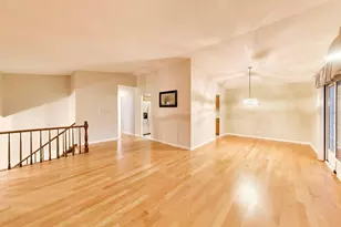 4500 Sundance Ct, Hoffman Estates, IL 60192 - Photo 5
