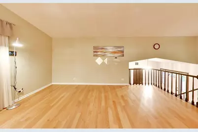 4500 Sundance Court, Hoffman Estates, IL 60192 - Photo 7
