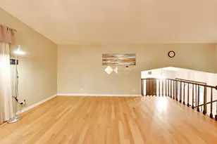 4500 Sundance Ct, Hoffman Estates, IL 60192 - Photo 7