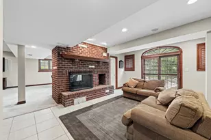 10940 Persimmon Ct, Orland Park, IL 60467 - Photo 37