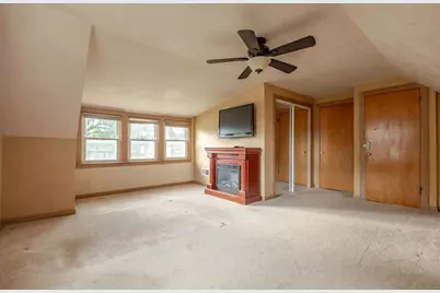 8024 S Christie Avenue, Lyons, IL 60534 - Photo 15