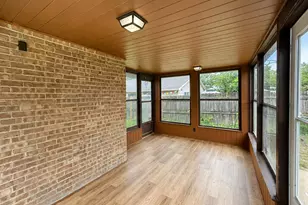 2130 Hawthorne Ln, Waukegan, IL 60087 - Photo 15