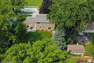 457 N Stark Dr, Palatine, IL 60074 - Photo 35