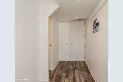 4343 N Clarendon Avenue #1518, Chicago, IL 60613 - Photo 9