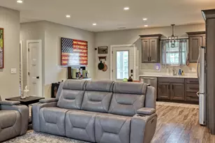 413 S Broadway, Orangeville, IL 62939 - Photo 17