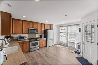 991 Reserve Drive, Elgin, IL 60124 - Photo 7
