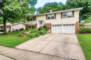 1480 Mayfield Ln, Hoffman Estates, IL 60169 - Photo 1