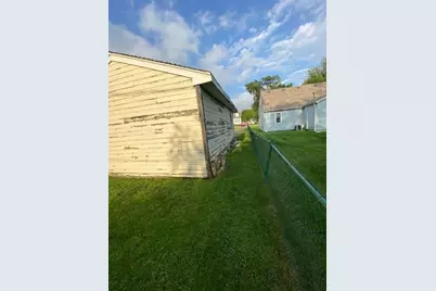 424 N Elmwood Avenue, Wood Dale, IL 60191 - Photo 9