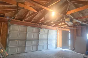 9451 S Lawndale Ave, Evergreen Park, IL 60805 - Photo 11