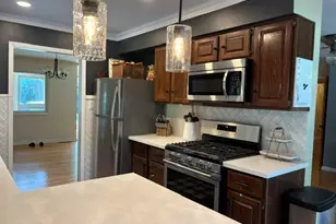 17W163 Oak Ln, Bensenville, IL 60106 - Photo 11