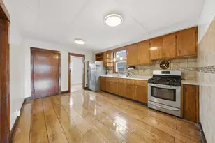 5234 W 30th Pl, Cicero, IL 60804 - Photo 11