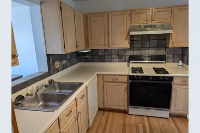 843 E Princeton Circle #843, Island Lake, IL 60042 - Photo 7