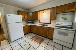 408 W Healey St, Champaign, IL 61820 - Photo 9