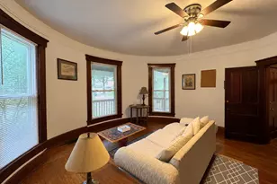 408 W Healey St, Champaign, IL 61820 - Photo 5