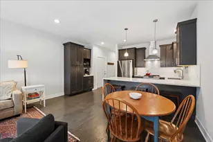 3340 N Lawndale Ave, Chicago, IL 60618 - Photo 7