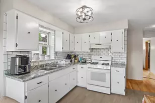 6512 102nd Pl, Chicago Ridge, IL 60415 - Photo 5