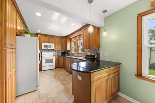 306 N La Londe Ave, Lombard, IL 60148 - Photo 5