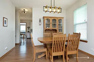 1014 Devon Dr, Antioch, IL 60002 - Photo 5