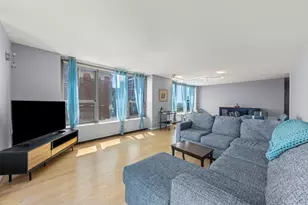 1550 N Lake Shore Dr, Chicago, IL 60610 - Photo 11