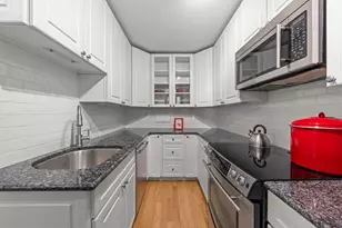 1550 N Lake Shore Dr, Chicago, IL 60610 - Photo 5