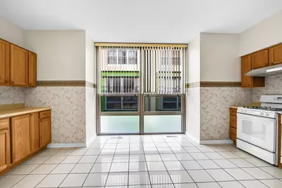 2241 S Archer Avenue #3, Chicago, IL 60616 - Photo 9