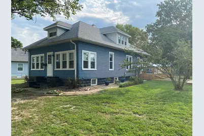 1035 Dover Street, Centralia, IL 62801 - Photo 1