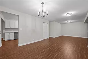 2690 Crosscreek Ct, Aurora, IL 60502 - Photo 15