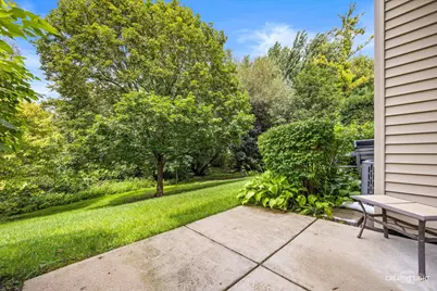 1442 Walnut Hill Avenue, Saint Charles, IL 60174 - Photo 25