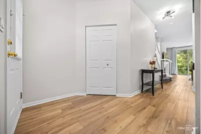1442 Walnut Hill Avenue, Saint Charles, IL 60174 - Photo 5