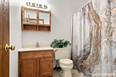 108 Vernon Drive, McHenry, IL 60051 - Photo 11