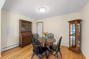 906 S Ashland Ave, La Grange, IL 60525 - Photo 13