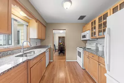 906 S Ashland Avenue, La Grange, IL 60525 - Photo 11