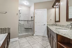 18106 Waterside Cir, Orland Park, IL 60467 - Photo 21