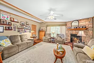 1251 Redbud Rd, Manteno, IL 60950 - Photo 5