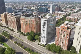 3900 N Lake Shore Dr, Chicago, IL 60613 - Photo 29