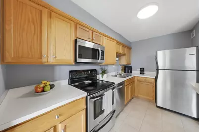 3900 N Lake Shore Drive #4B, Chicago, IL 60613 - Photo 7