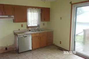 312 E Spruce St, Chatsworth, IL 60921 - Photo 3