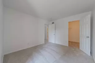 1226 Bradley Cir, Elgin, IL 60120 - Photo 25