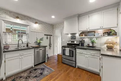 1205 E Evergreen Street, Wheaton, IL 60187 - Photo 11