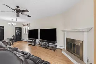 5330 Waterbury Dr, Crestwood, IL 60418 - Photo 3