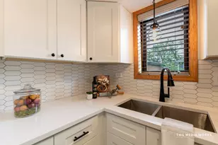 616 E 5th Ave, Naperville, IL 60563 - Photo 13