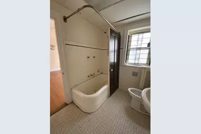 8017 S Rhodes Avenue, Chicago, IL 60619 - Photo 7