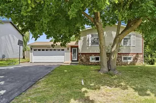4206 Gregory Dr, Zion, IL 60099 - Photo 1