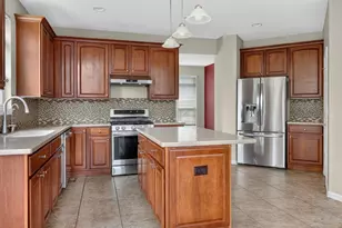3312 Homestead Ave, Aurora, IL 60506 - Photo 9