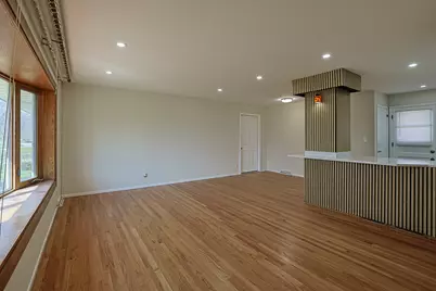 761 Marshall Drive, Des Plaines, IL 60016 - Photo 5